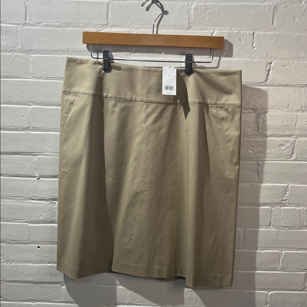 Banana Republic Tan Skirt NWT